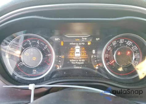 2015 Dodge Challenger Sxt z USA, uszkodzony, nr VIN 2C3CDZAG3FH760983